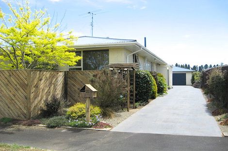 Photo of property in 23 Alpine View Lane, Parklands, Christchurch, 8083