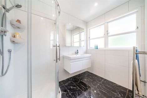 Photo of property in 3/53 Ludlam Crescent, Woburn, Lower Hutt, 5010