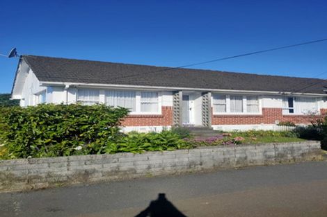 Photo of property in 1/3 Camp Street, Silverstream, Upper Hutt, 5019
