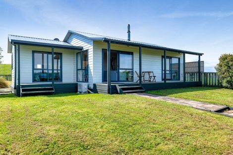 Photo of property in 10 Rosemount Road, Waverley, 4591