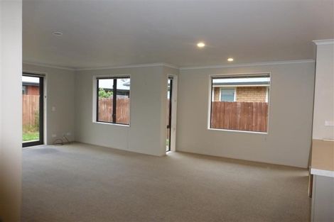 Photo of property in 142 Rolleston Drive, Rolleston, 7614