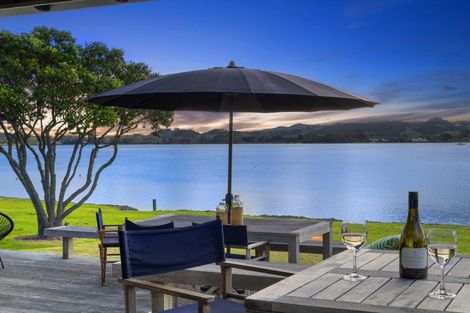 Photo of property in 45 North West Anchorage, Omaha, 0986