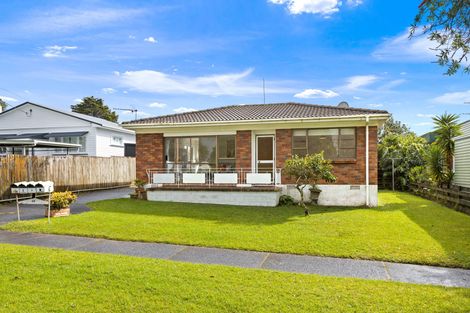 Photo of property in 1/20 Akehurst Avenue, New Lynn, Auckland, 0600
