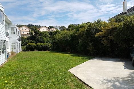 Photo of property in 2/18 Agra Crescent, Khandallah, Wellington, 6035