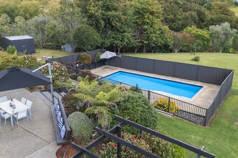 Photo of property in 71 Kaipara Road, Papakura, 2582