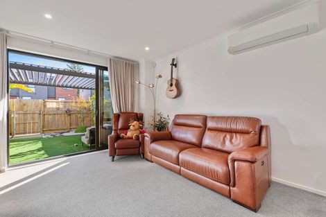 Photo of property in 9 Harlow Crescent, Glen Innes, Auckland, 1072