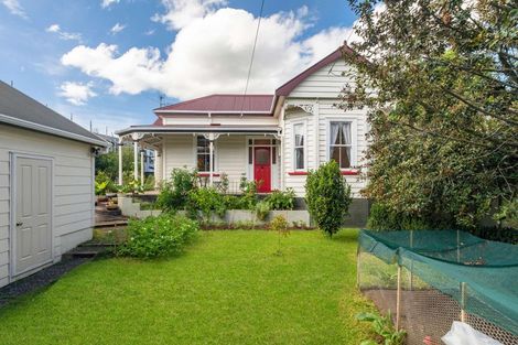 Photo of property in 18 Clark Road, Pahurehure, Papakura, 2113