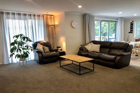 Photo of property in 9 Joyce Street, Pahurehure, Papakura, 2113