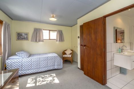 Photo of property in 68 Eringa Road, Longbush, Masterton, 5884