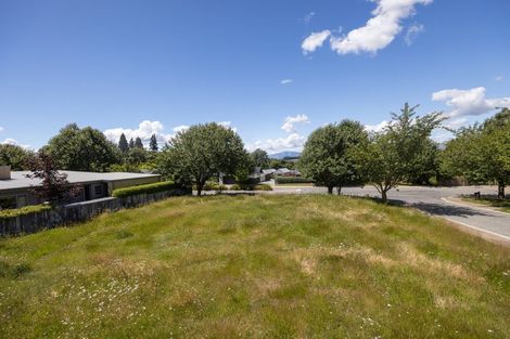 Photo of property in 14 Old Station Avenue, Wanaka, 9305