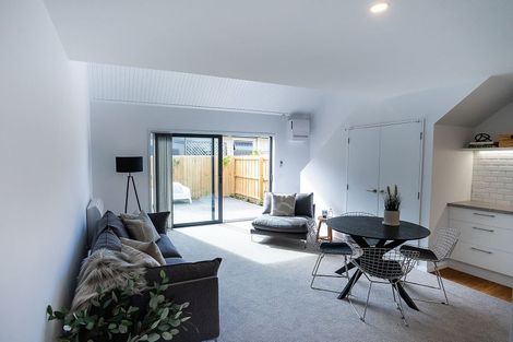 Photo of property in 2/24 Rookwood Avenue, New Brighton, Christchurch, 8083