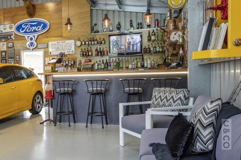 Photo of property in 1239 Peak Road, Helensville, 0875