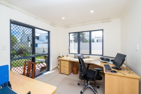 Photo of property in 24 The Esplanade, Westshore, Napier, 4110