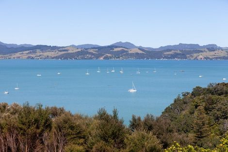 Photo of property in 998 Wyuna Bay Road, Wyuna Bay, Coromandel, 3581