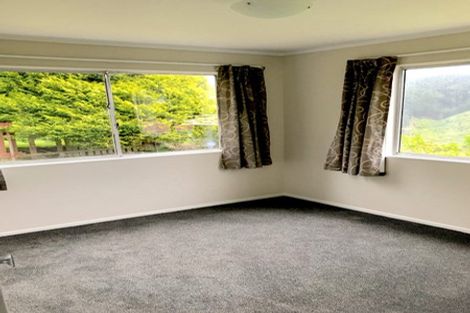 Photo of property in 12 Winnipeg Way, Kingston, Wellington, 6021