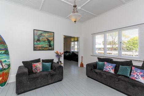 Photo of property in 8 Bell Street, Welbourn, New Plymouth, 4310