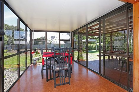 Photo of property in 16 Punga Street, Tangimoana, 4822
