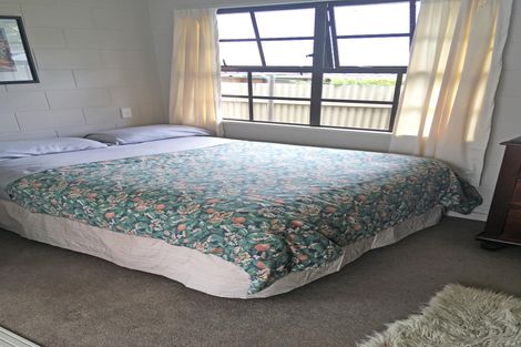 Photo of property in 1a Weston Road, Holmes Hill, Oamaru, 9401