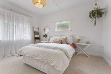 Photo of property in 6 Ngaio Street, Strandon, New Plymouth, 4312