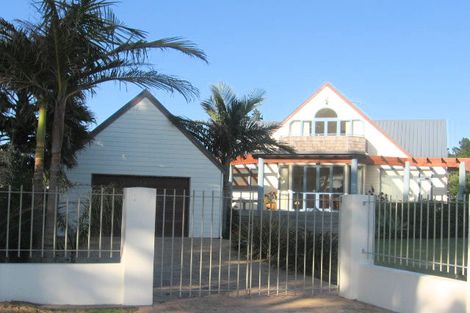 Photo of property in 119 Pacific Parade, Matarangi, Whitianga, 3592