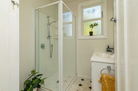 Photo of property in 39 Holland Street, Avonside, Christchurch, 8061