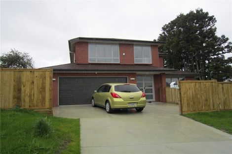 Photo of property in 36 Taipari Road, Te Atatu Peninsula, Auckland, 0610