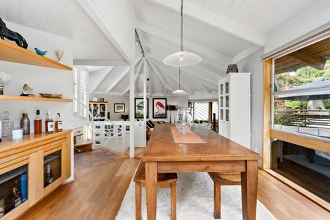 Photo of property in 50 Braemar Road, Castor Bay, Auckland, 0620