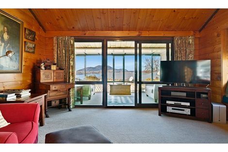 Photo of property in 25 Shera Street, Acacia Bay, Taupo, 3330