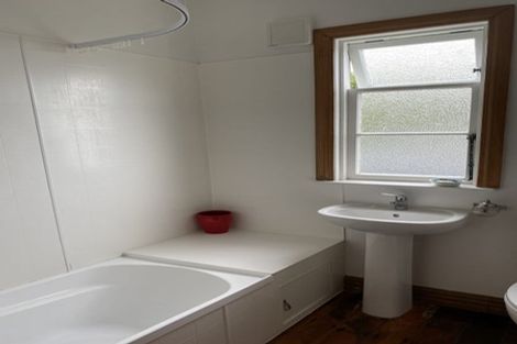 Photo of property in 57 Townsend Road, Miramar, Wellington, 6022