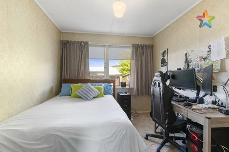 Photo of property in 33 Meremere Street, Wainuiomata, Lower Hutt, 5014