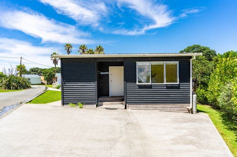 Photo of property in 1196a Cove Road, Langs Beach, Waipu, 0582