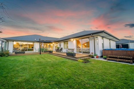 Photo of property in 34 Shearwater Drive, Woolston, Christchurch, 8023