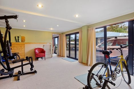 Photo of property in 28 Owen Place, Omokoroa, 3114