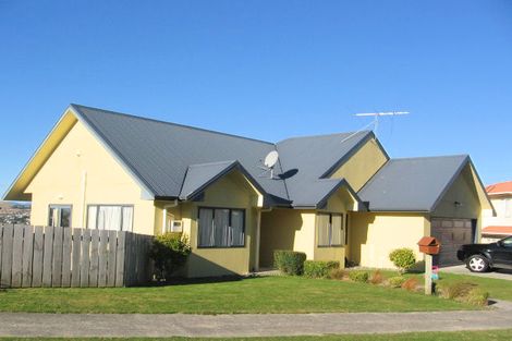 Photo of property in 15 Tolhurst Street, Johnsonville, Wellington, 6037