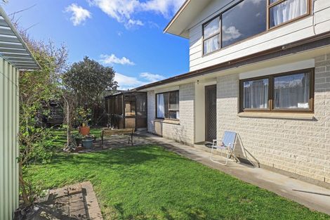 Photo of property in 1a Neeve Place, Taradale, Napier, 4112