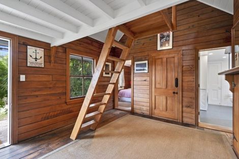 Photo of property in 15 Allandale Lane, Allandale, Lyttelton, 8971