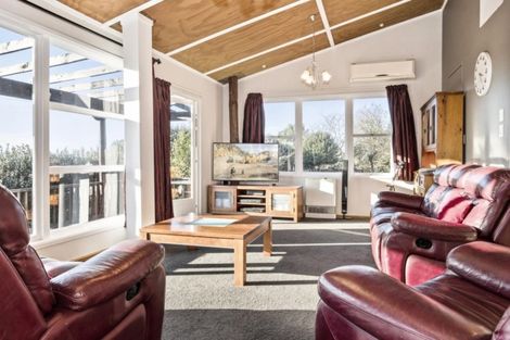 Photo of property in 18a Wade Place, Welcome Bay, Tauranga, 3175