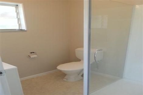 Photo of property in 2/56 Lynden Avenue, Hillcrest, Auckland, 0627