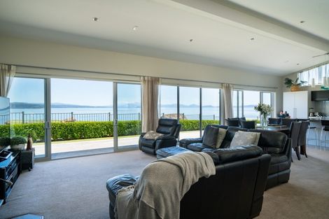 Photo of property in 43 Victory Drive, Wharewaka, Taupo, 3330