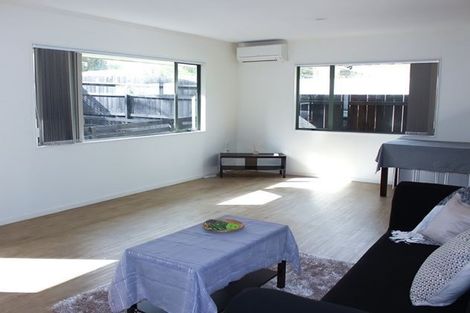 Photo of property in 109 Kindergarten Drive, Conifer Grove, Takanini, 2112