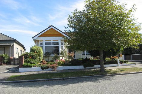 Photo of property in 84 Avenue Road, West End, Timaru, 7910