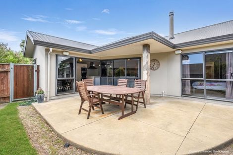 Photo of property in 90 Russell Robertson Drive, Havelock North, 4130