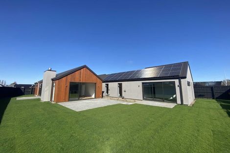 Photo of property in 16 Eleanor Lane, Casebrook, Christchurch, 8051