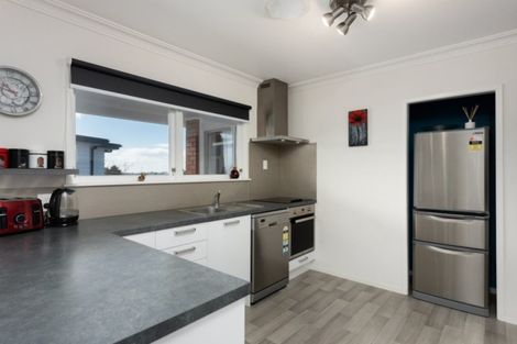 Photo of property in 121 Bellevue Road, Brookfield, Tauranga, 3110