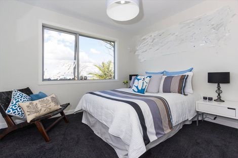 Photo of property in 13 Merchant Avenue, Te Atatu South, Auckland, 0610