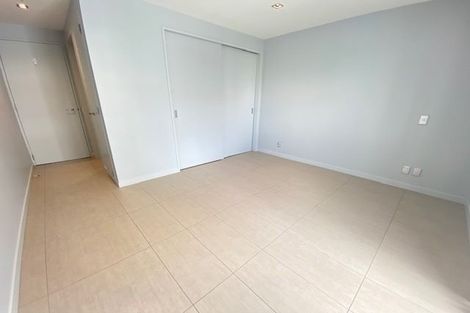 Photo of property in Piermont Apartments, 3a/82 Cable Street, Te Aro, Wellington, 6011