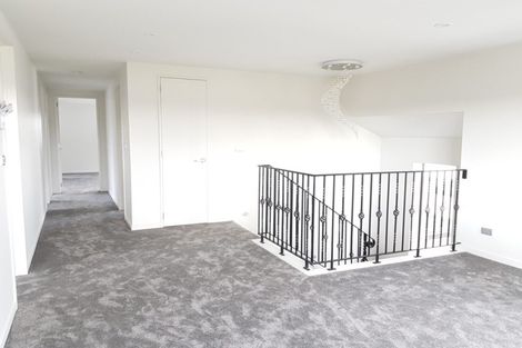 Photo of property in 6 Rauaruhe Road, Karaka, Papakura, 2113