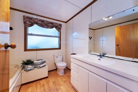 Photo of property in 10 Glenorchy Street, Glen Eden, Auckland, 0602