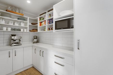 Photo of property in 71 Waipunahau Road, Waikanae, 5036