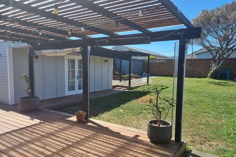 Photo of property in 421 Jackson Street, Petone, Lower Hutt, 5012